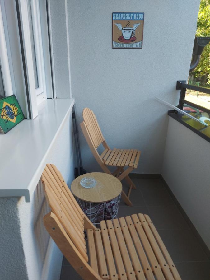 # Espresso 2 Apartman Sa Garazom Sremska Mitrovica Ngoại thất bức ảnh